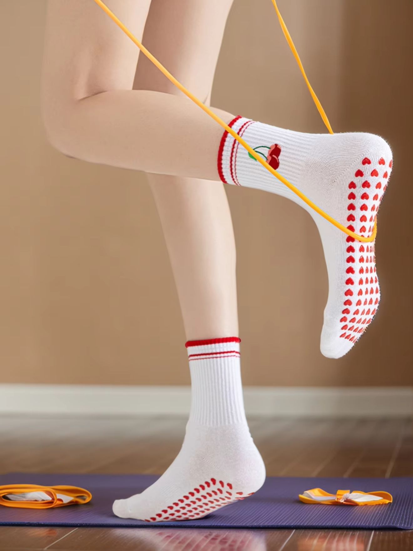 Pilates & Yoga Unleashed International Academy - 1 paire de chaussettes de yoga